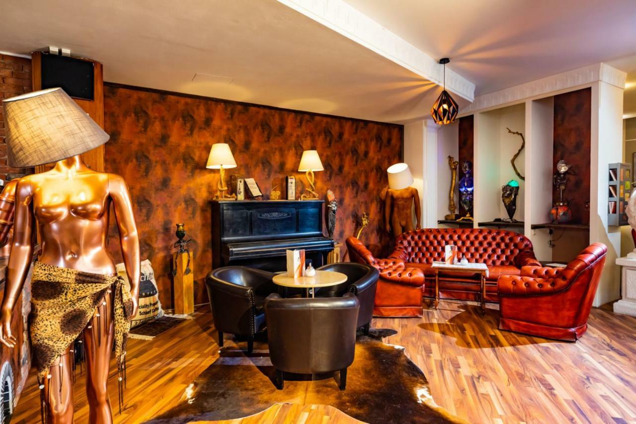 Hotel Freizeittempel Винер Нойщат Екстериор снимка